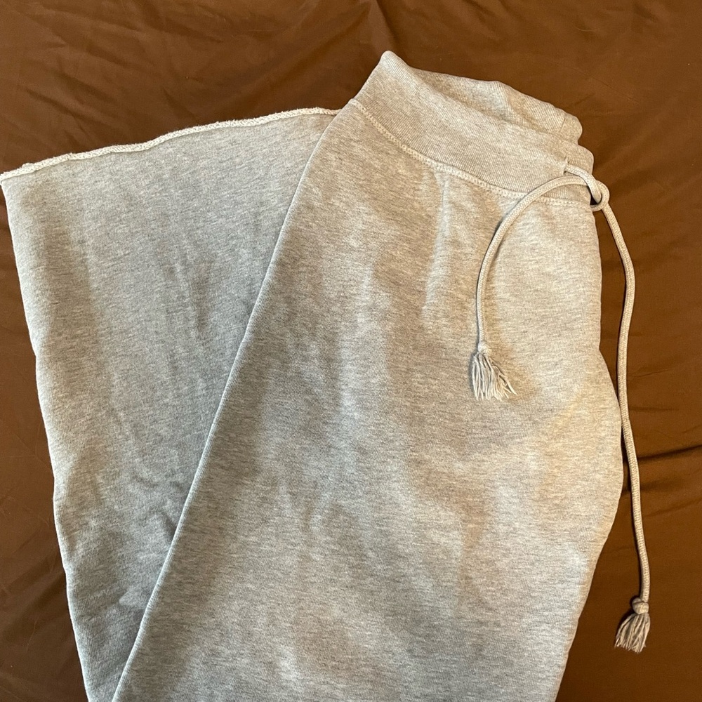 Brandy Melville sweatpants